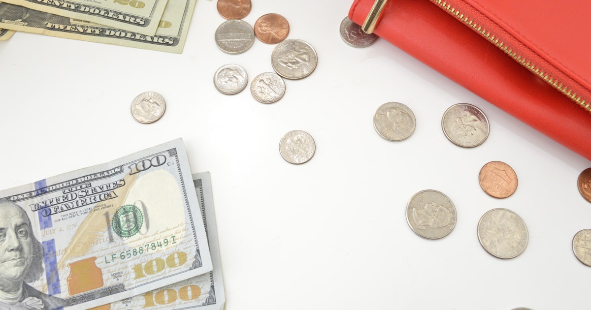 How Do Marketplaces Make Money? 6 Revenue Models cover image